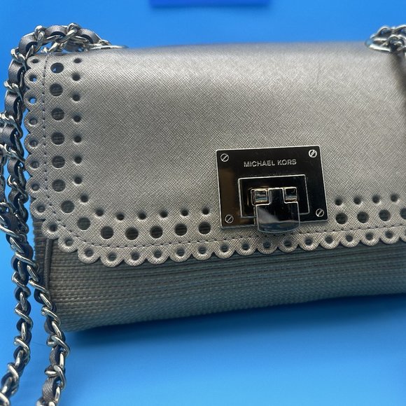 493. NWOT Michael Kors Violet Vivian Shoulder Bag / Crossbody Gold Metallic - Picture 4 of 10